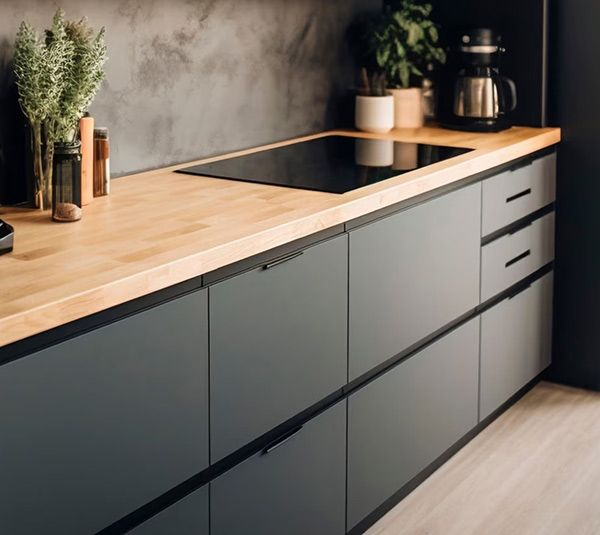 <h4>Kitchen cupbaord door repairs</h4>